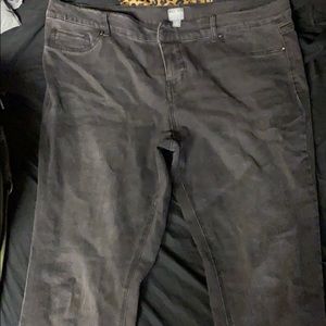 Black skinny jeans